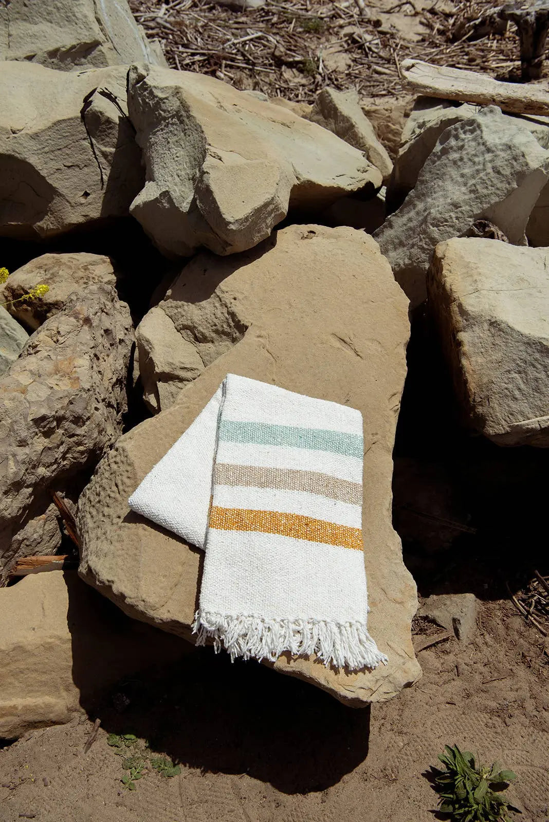 Sol - SUSTAINABLE RECYCLED THROW BLANKET Sundream