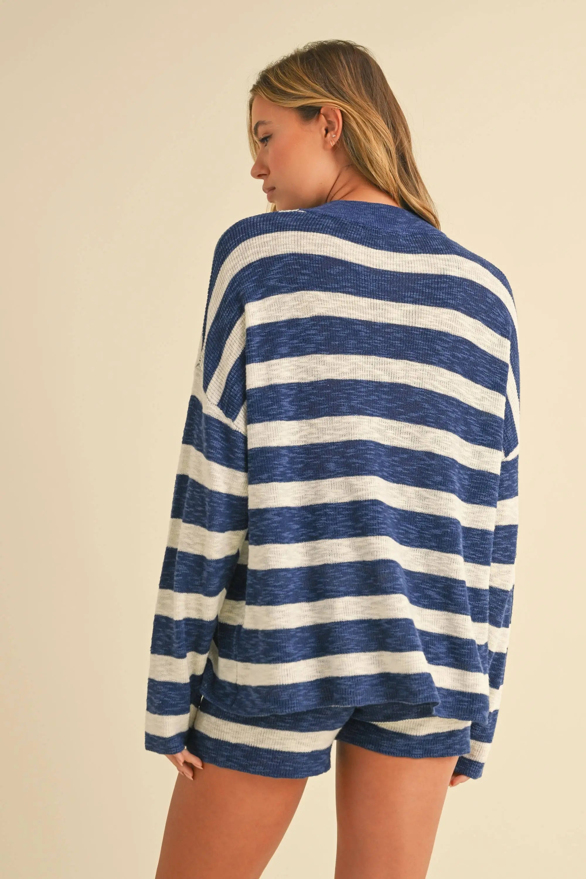 IST5766 STRIPED OVERSIZED SWEATER TOP AND SHORTS SET Klesis